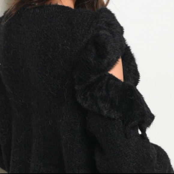 PLUSH & OH SO SOFT COLD SHOULDER SWEATER - Picture 4 of 5